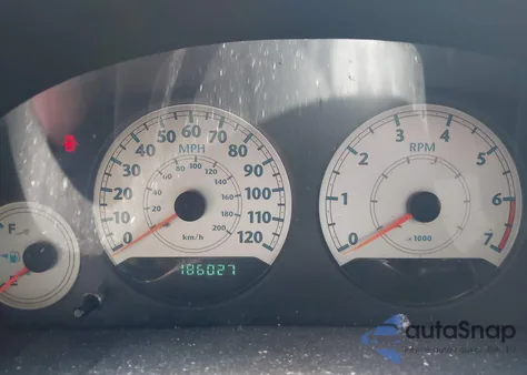 2005 Chrysler Town & Country Lx z USA, uszkodzony, nr VIN 2C4GP44R45R180543